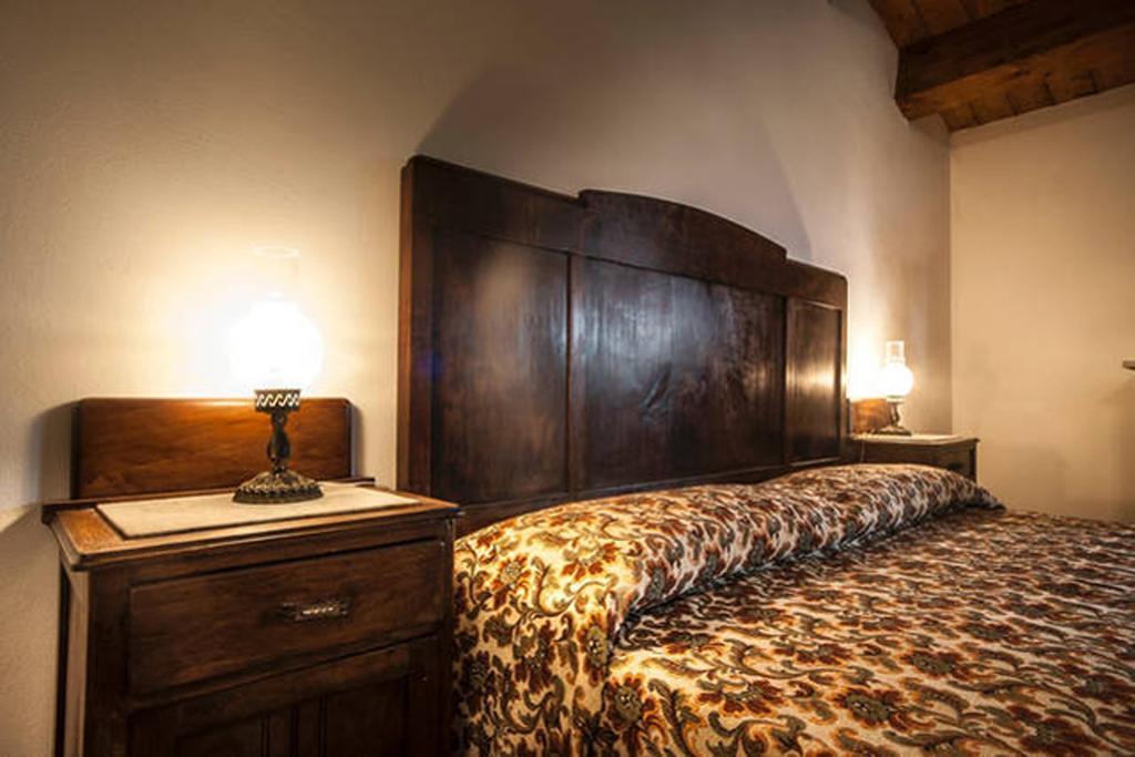 Agriturismo Miracco Atanasio Franco "Il Maniero" Santa Sofia d'Epiro Екстер'єр фото